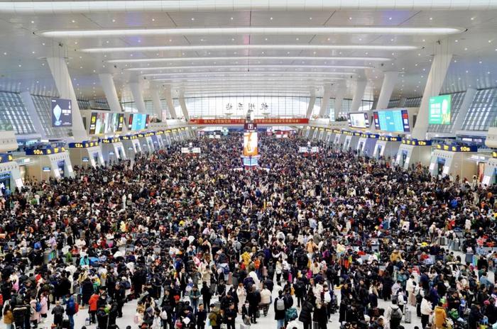 杭州东站多趟列车晚点！多架航班延误！最新消息来了
