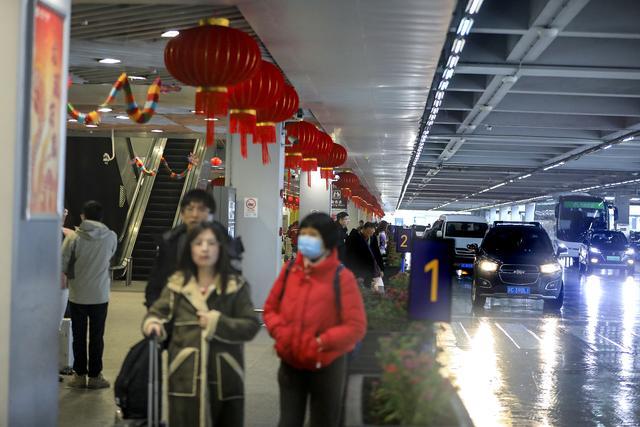 春运直击｜上海浦东机场新增网约车上客点