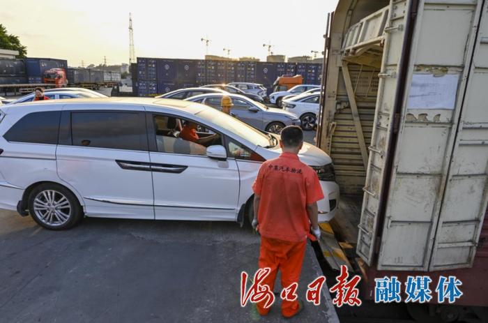 ​车辆优惠托运到家、免费赞助保险！海口全力保障车辆旅客安全顺利过海