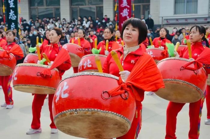 “庙”趣横生！在保定庙会花式过大年