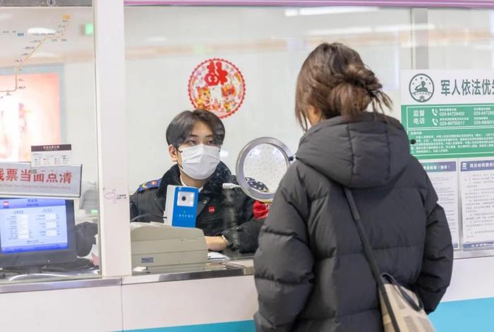 速看！西安曲江景区及周边道路，将临时交通管制！近8万停车泊位最新情况