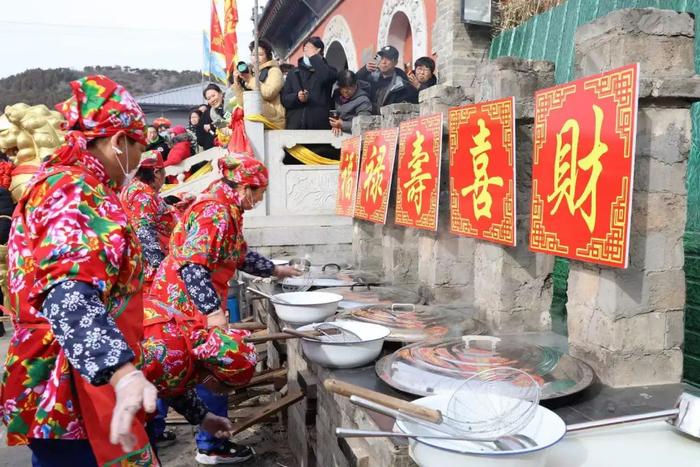 怀柔雁栖镇“饺子宴”热闹开席！