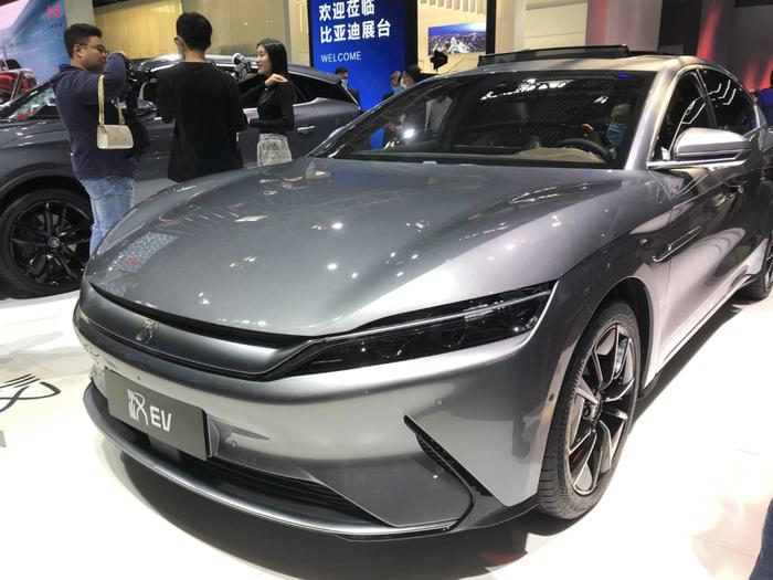 【最新】2024年中国新能源车领跑全球汽车市场