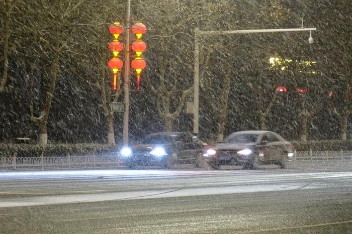 紧急提醒！青岛公布强降雪时段！市南、市北、李沧、崂山暴雪预警信号升级，直接橙色了！