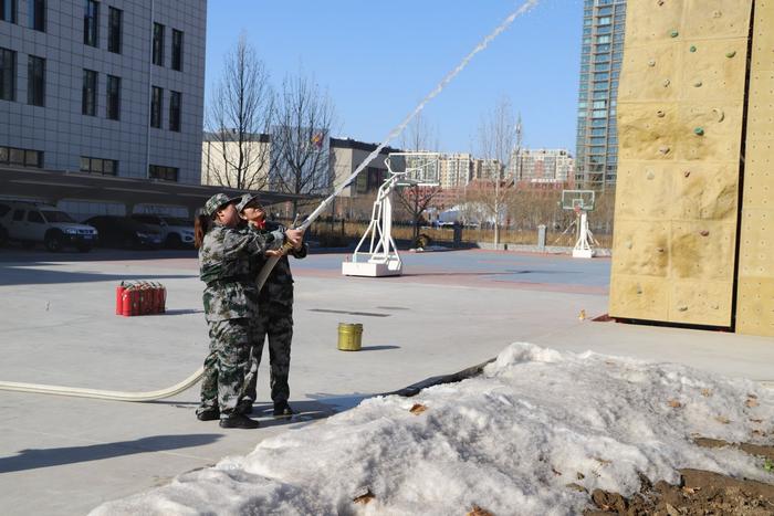 讲解与实操结合，北京经开区消防对70余名专职安全员开展培训