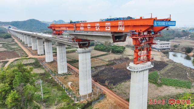 新春走基层 | 广西在建高铁项目全面复工