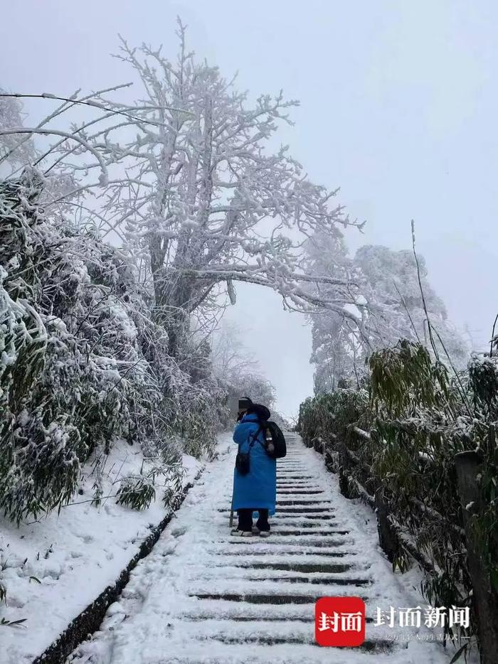 女大学生独游峨眉山失联超18天！上山前给闺蜜的留言很奇怪