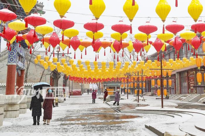 绵绵春雪润张垣 雪打花灯兆丰年