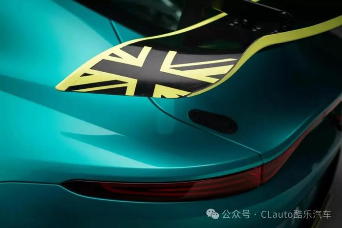 阿斯顿马丁发布全新Vantage GT4赛车，升级的空力套件，更专业的赛级调校 | 酷乐汽车