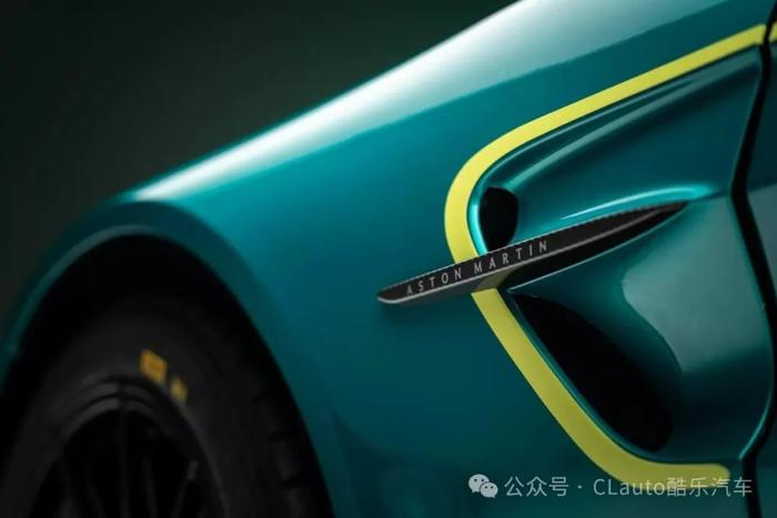 阿斯顿马丁发布全新Vantage GT4赛车，升级的空力套件，更专业的赛级调校 | 酷乐汽车