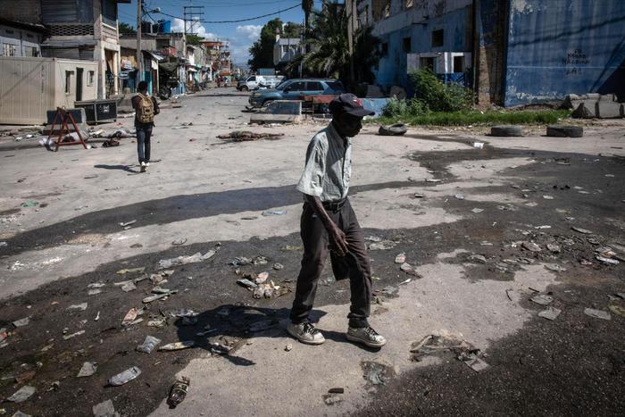 海地黑帮攻打国际机场，联合国计划派遣维和部队