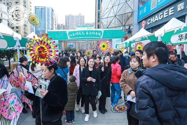 西安市一刻钟便民生活圈建设推进会在高新区举行