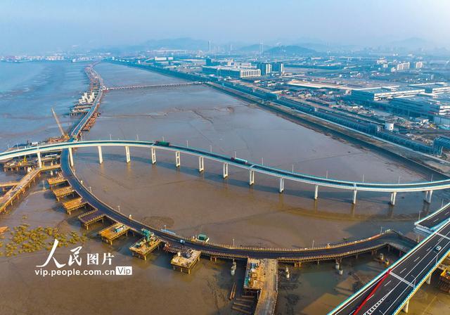 浙江宁波：杭甬高速复线宁波段三期有序推进