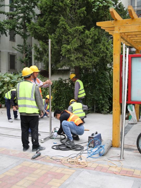 金鱼池的五座凉亭，不光变新了