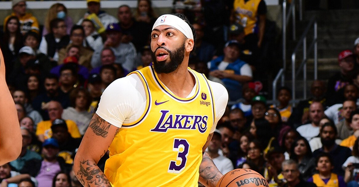 重创！独行侠戴维斯左手韧带受伤，或将手术赛季报销