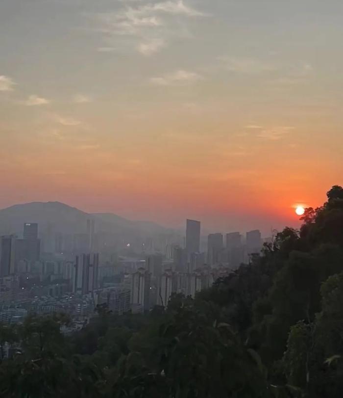 最清醒的中年人，都住在北京石景山