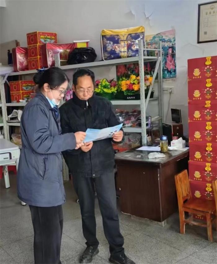 中国邮政储蓄银行南陵县支行开展禁止非法使用人民币图样，维护人民币形象宣传活动