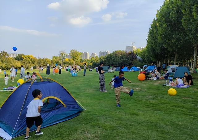 郑州再开放145处共享绿地（附名单） 这些共享绿地能搭帐篷铺野餐垫