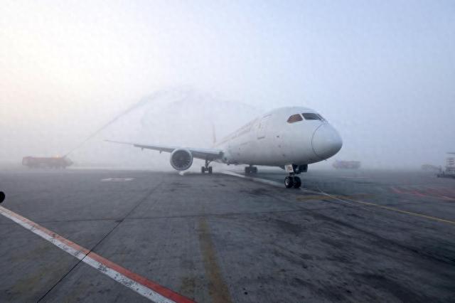 吉祥航空开通上海到雅典直飞航线