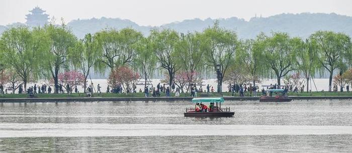 冻哭！连下7天雨！杭州人再等等，大“洗”之日马上到