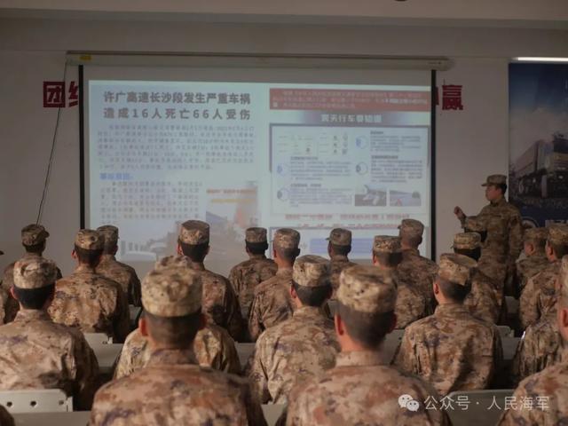 多图震撼来袭，看海军汽车兵的“飞驰人生”