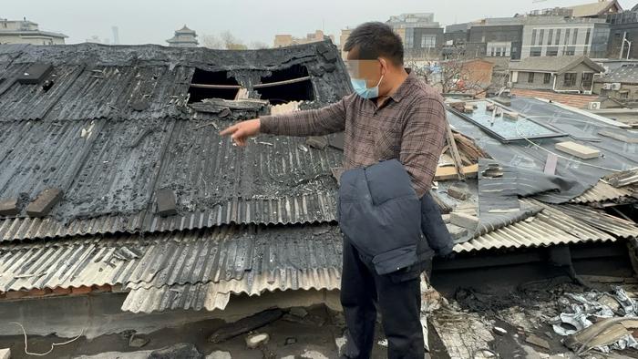 北京一网红面馆用餐高峰违规作业起火，工人被拘留饭店被查封