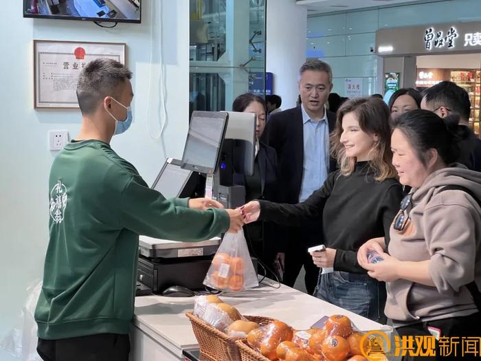 全省首个便利支付服务站，在昌北机场启用！