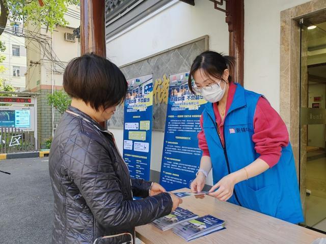 预约上门有偿回收，上海长宁这个街道的回收日活动很有意义