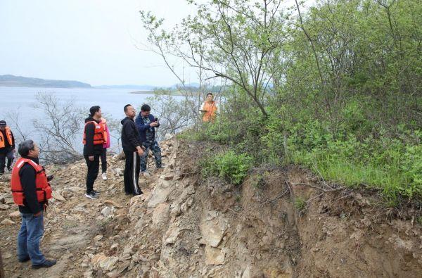 湖北省十堰市林业科学研究所对丹江口库区植被状况开展核查