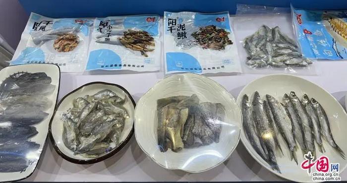 【食预·品】“水润荆楚 好味湖北” 湖北农特产品亮相食博会·预博会