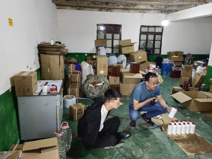 内蒙古警方破获特大制售品牌假酒案：涉案逾千万元，5人被抓