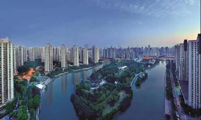 【探索】上海轨道交通这条“幸福环线”，串起一大波风景、地标，跟着来游上海→