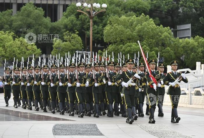 南昌八一广场“五一”升旗仪式最全攻略来了！