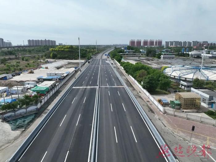 中华大街跨汇明路桥今日通车