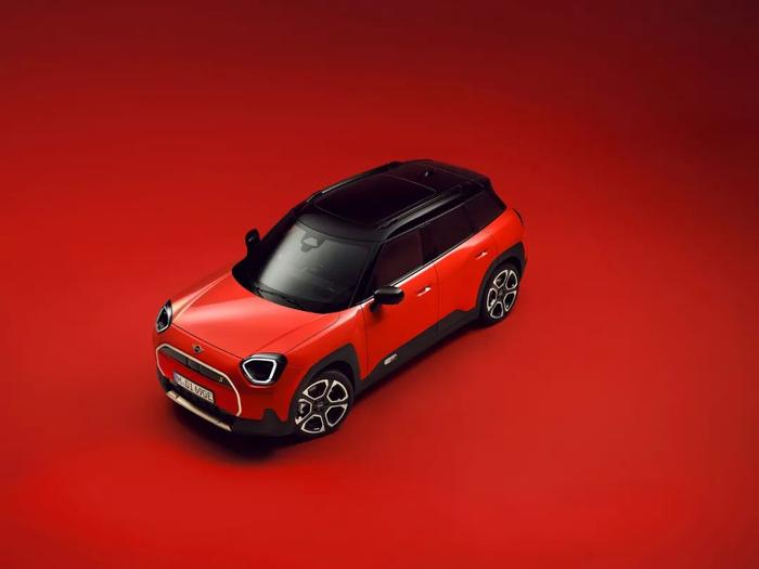 【2024北京车展】“电”新生，迷你如初 全新电动MINI Cooper即将登陆中国