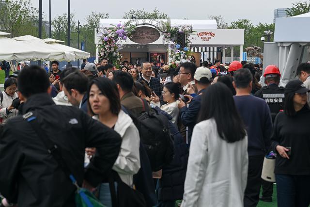 多图直击｜上海之跃：这个五一在黄浦江畔看一场马术盛宴