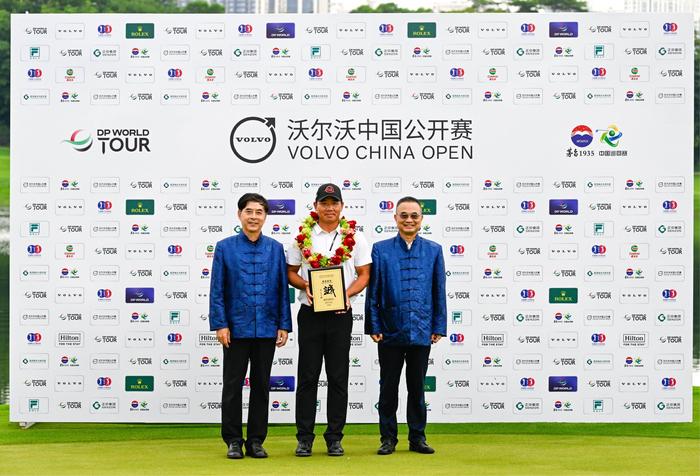 沃尔沃中国公开赛奥代吉逆转夺冠，吴阿顺反省开球出问题