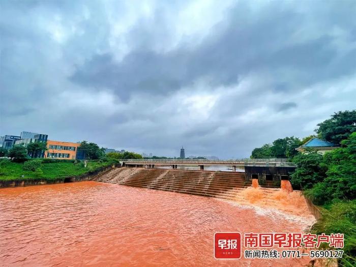 大量污水排入邕江？住建部门通报：系临时排涝