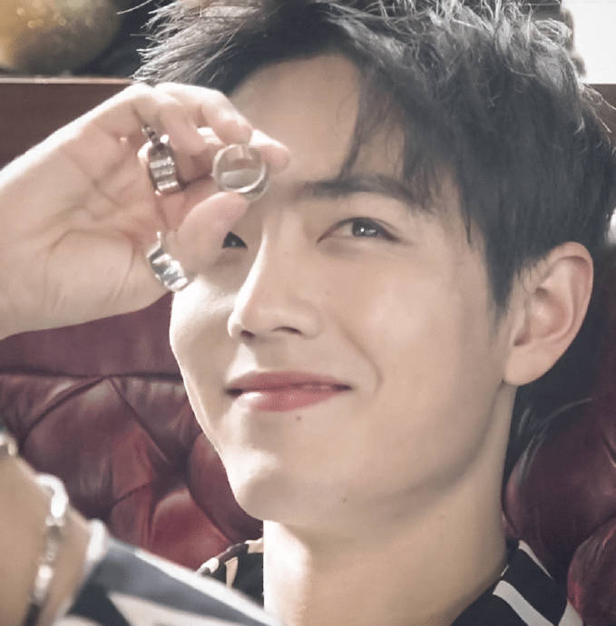 “东化的西方”遭遇“西化的东方”？...