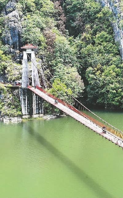 重庆的大桥（跨山越海中国桥）