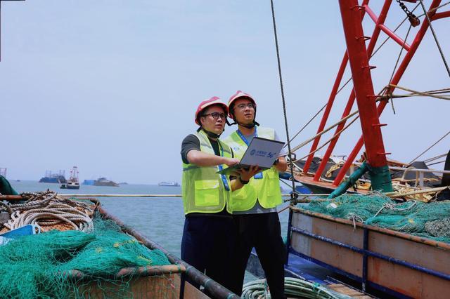 中国移动广西公司打造北部湾“海上营业厅”