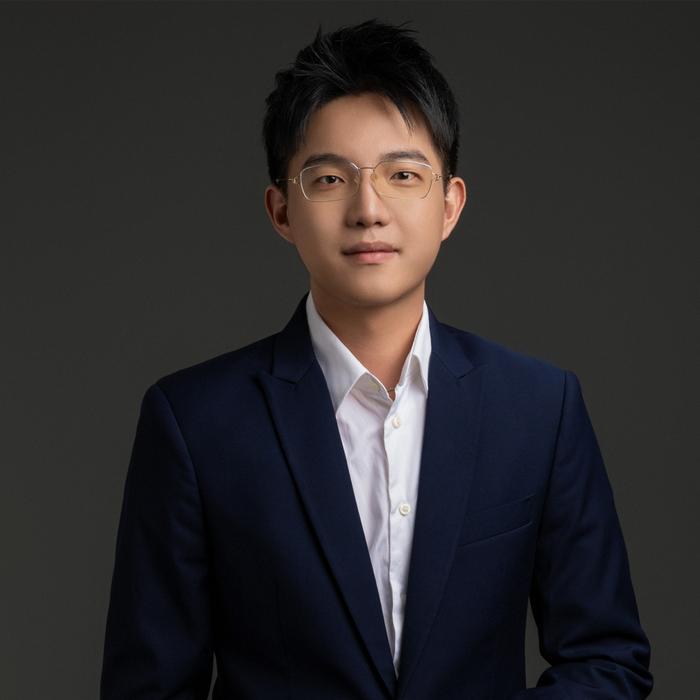 对话胡润U30 | 诚天国际集团创始人兼董事长冯凌炬：突破边界，成为跨境物流领域的创新者