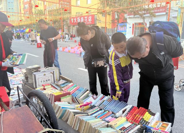 人间烟火味，最抚凡人心——临江市正阳路夜市掠影