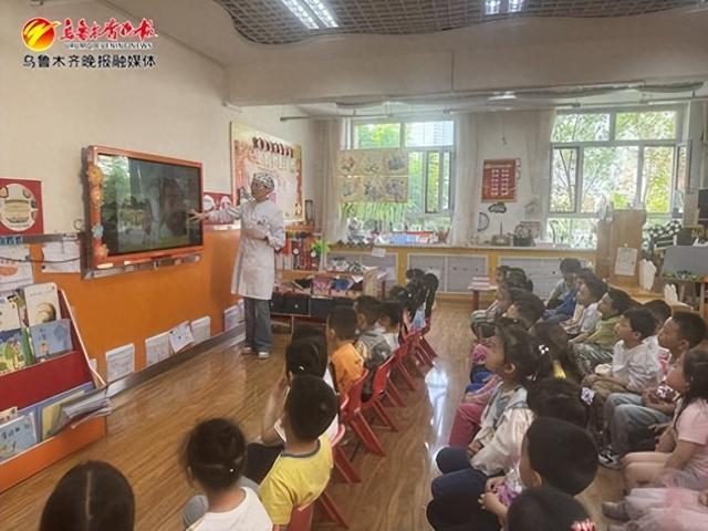 乌鲁木齐天山区启动“护齿行动” 57所幼儿园儿童享免费口腔护理