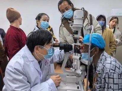 3天，上海长宁这家医院的团队让青海25位患者重见光明