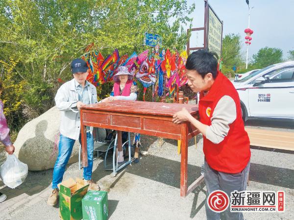 【惠民生 暖民心】乌水乌板三角地开设乡村集市