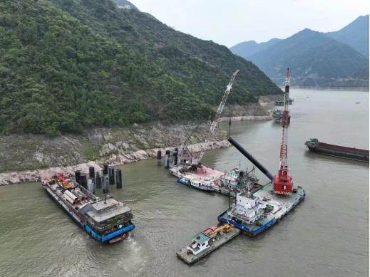 “征服”三峡峭壁！三峡秭归锚地工程建设如火如荼