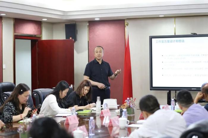 管杰校长 发言