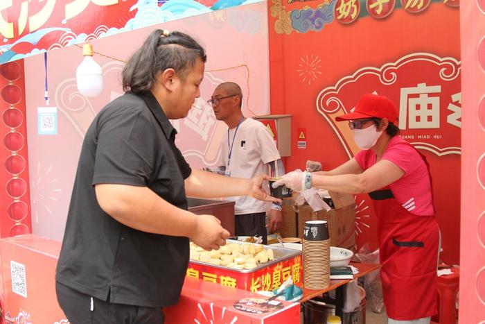 逛庙会、赏非遗，民俗、美食齐“上阵” 奶子房庙会真热闹！