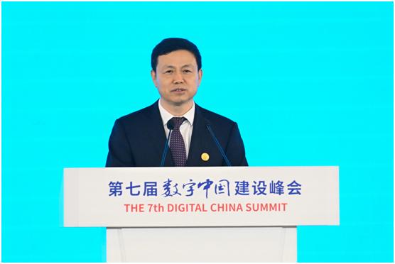中国移动董事长杨杰：数据、算力、人工智能构成新质生产力重要驱动因素